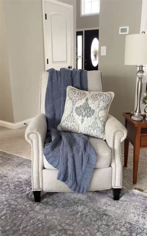 How To Style A Throw Blanket In 3 Simple And Cozy Ways Redesign