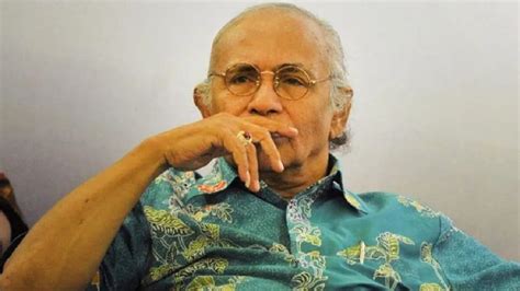 Prof Salim Said Usai Dimakamkan Di Tpu Tanah Kusir Jakarta Disamping