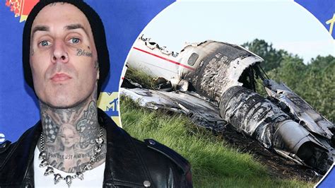 Travis Barker Plane Accident: How did Travis Barker survive plane crash ...