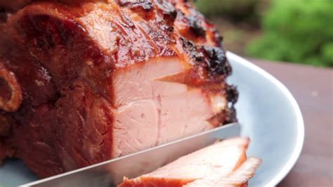 How to Cook Honey Glazed Smoked Ham : 7 Steps (with Pictures ...