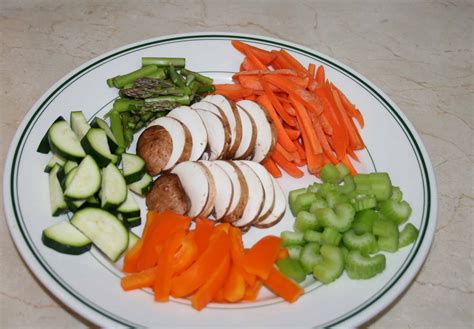 Thai Stir Fry - Veggies and Noodles - PlantivoresPlantivores