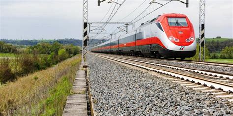 Trenitalia In Calabria Al Via L Orario Invernale Intermodalit E