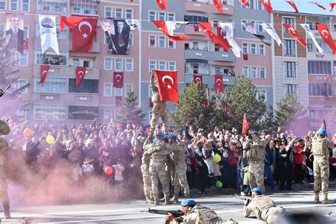 Karsta 100 Yıllık Cumhuriyet Coşkusu Doruğa Ulaştı