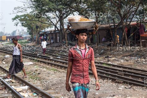 Bangladesh Slums Stock Photo - Download Image Now - Village, Bangladesh ...