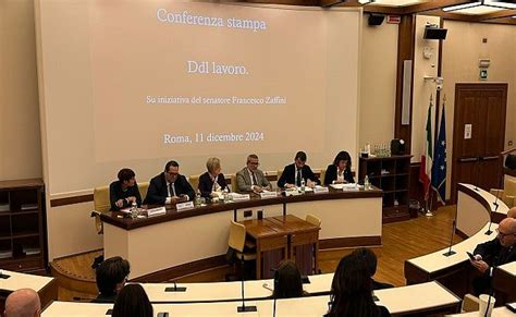 Il Ddl Lavoro Legge Le Novit Per Lavoratori E Imprese