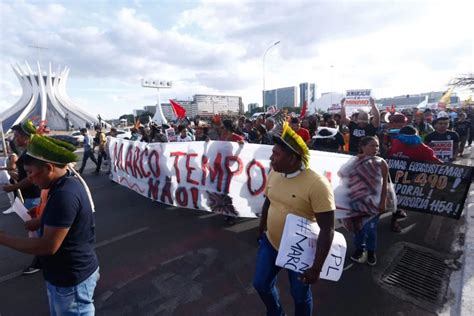 Ind Genas Convocam Manifesta O Contra Marco Temporal Em Bras Lia