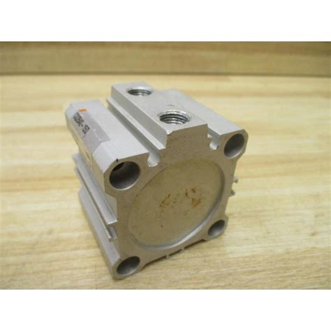 SMC CQ2B40 15D Compact Cylinder CQ2B4015D Used Mara Industrial