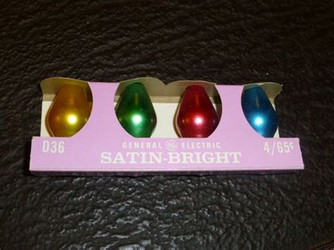 4 Vintage Christmas Light Bulbs Working Satin Bright General Etsy