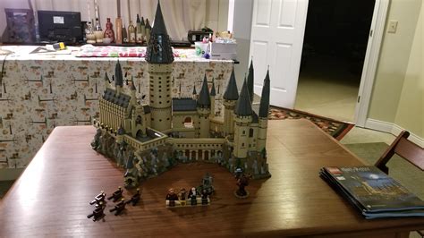 The Lego Hogwarts Castle. Took me and my boyfriend 3 days to built it ...