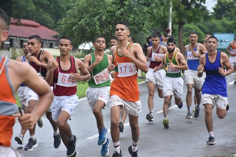 1493 NDA cadets run 12 km during Cross Country Championship - Punekar News