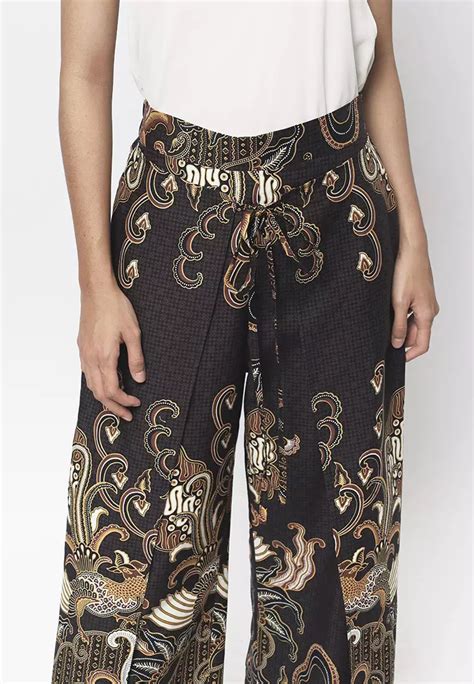 Jual Batik Solo Batik Solo Binar Pants M Original Zalora