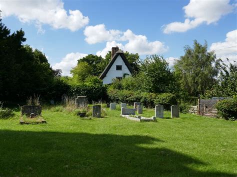 Churchyard And Cottage Melchbourne © Jonathan Thacker Cc By Sa20