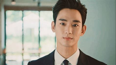 Download South Korean Actor Kim Soo Hyun Wallpaper