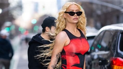 ‘australian Rapper Iggy Azalea Apologises To Fans After Saudi Arabia