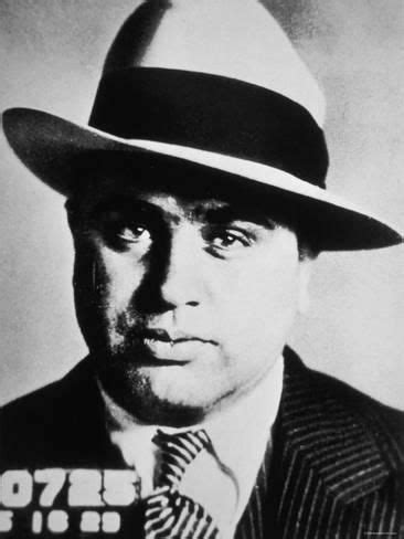 Al Capone Celebrity Biography. Star Histories at WonderClub