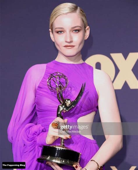 Julia Garner Juliagarnerofficial Ztyg Nude OnlyFans Photo The Fappening Plus