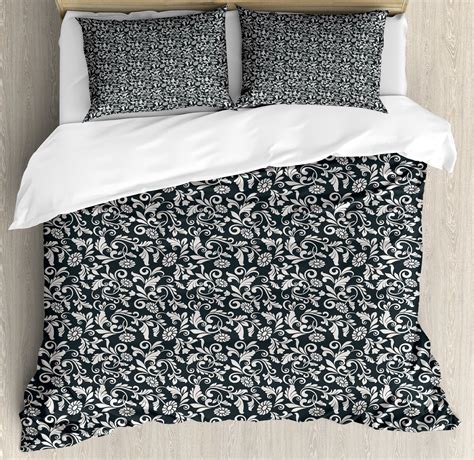 Vintage Duvet Cover Set Layout Of Burgeoning Flower Leaves Strokes And