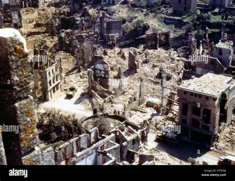 World War II ruins of Berlin 1945 Stock Photo - Alamy