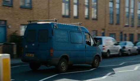 Imcdb Org Ford Transit Swb Mkiii In London Boulevard