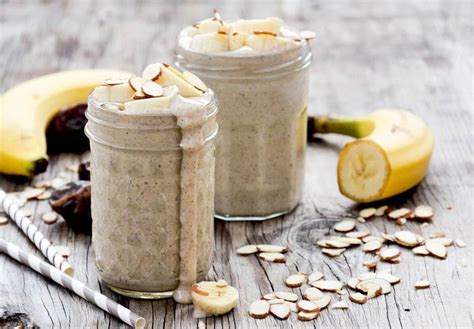 Smoothie De Pl Tano Y Almendra De Kcal Receta F Cil En La App Avena