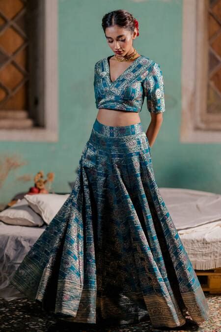 Buy Mimamsaa Blue Jamawar Satin Silk Brocade Reet Woven Lehenga And