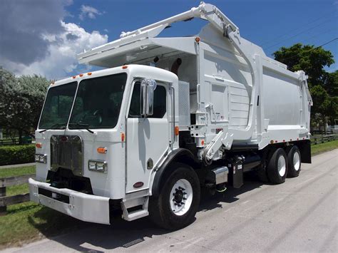 Front load garbage truck - virtrich