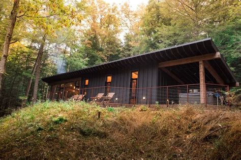 7 Hocking Hills Cabins with Hot Tubs for a Revitalizing Getaway