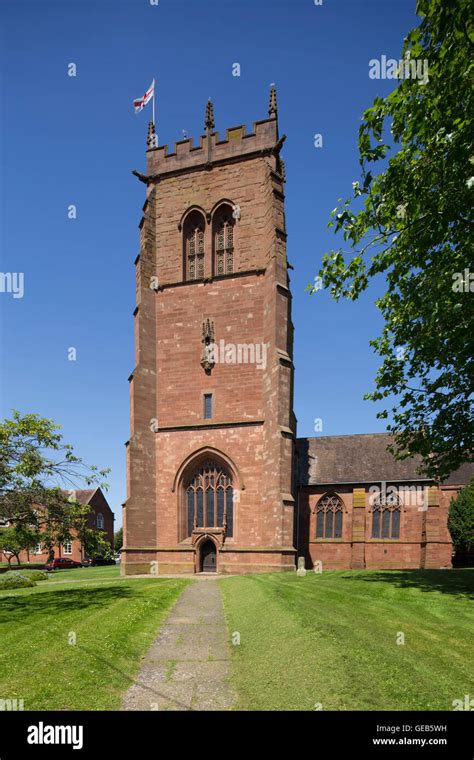 St Leonards Church Bridgnorth Shropshire Hi Res Stock Photography And