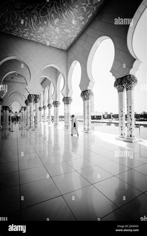 Grand Mosque, Dubai Stock Photo - Alamy