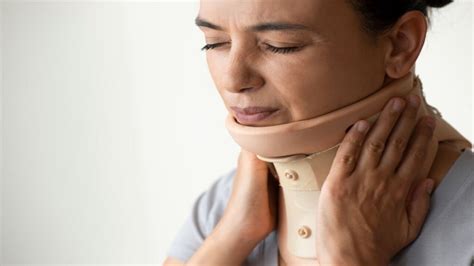 Symptoms Of Neck Injuries And What To Look Out For | NCIC