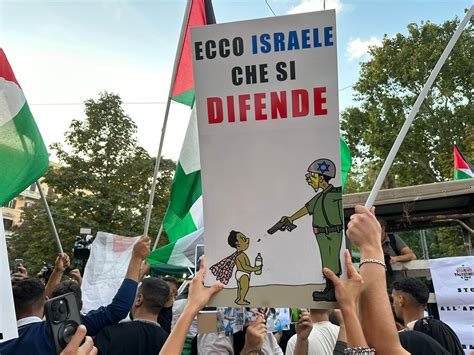 Roma Manifestazione A Sostegno Della Palestina Scontri Tra Studen