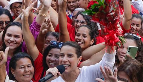 Governadora Raquel Lyra lança Mães de Pernambuco que vai dar auxílio