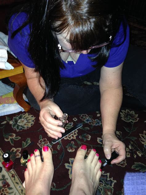 Why Do Guys Like Painted Toenails at Lilian Caron blog