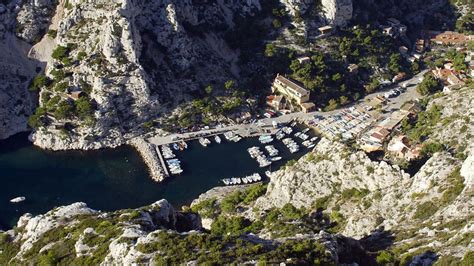 La Calanque De Morgiou Parc National Des Calanques Marseille Parc