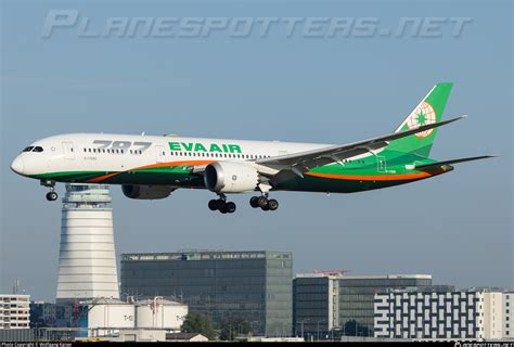 B 17885 EVA Air Boeing 787 9 Dreamliner Photo By Wolfgang Kaiser ID