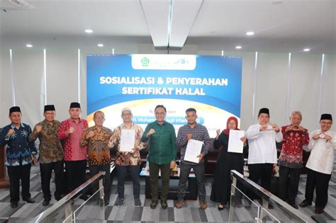 Sukseskan Program Sejuta Sertifikasi Halal Uin Ril Bagikan Sertifikat