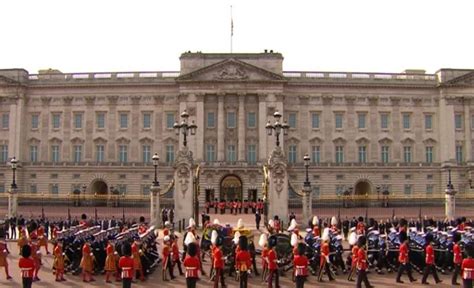 Year In Review Queen Elizabeth Iis Final Time At Buckingham Palace