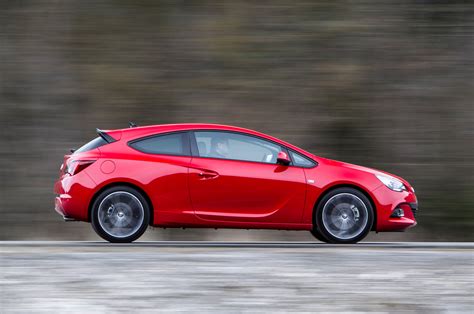 Vauxhall Astra GTC LE 1 6i Turbo First Drive