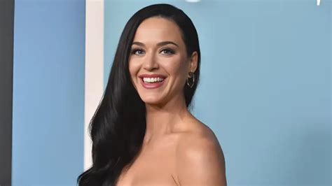 Katy Perry Criticas Virales A Su Nuevo Sencillo OK