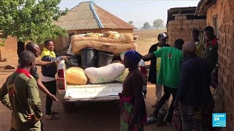 Nigeria Plus De Personnes Tu Es Dans Des Attaques Dans Le Centre