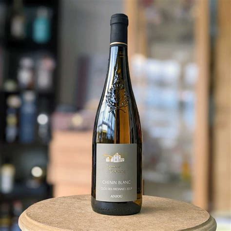 Anjou Chenin Blanc Clos des Fresnaies 2019 Domaine Dhommé La Cave