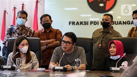 Beda Tampilan Arteria Dahlan Saat Minta Maaf Dan Ingin Pecat Kejati