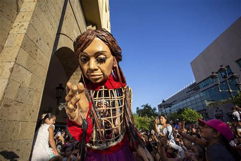 La Peque A Amal Visita Guadalajara Para Mandar Un Gigante Mensaje De