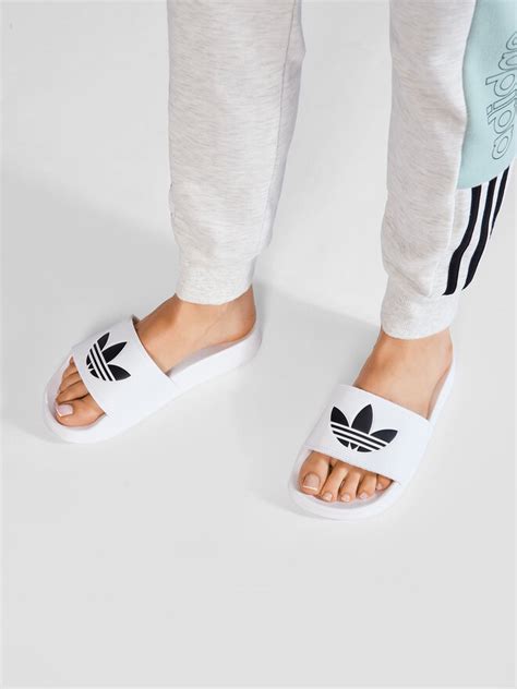 Klapki Adidas Adilette Lite Fu Bia Y Eobuwie Pl