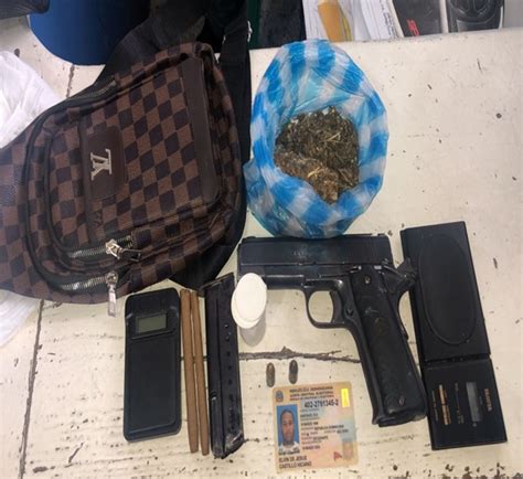 Pn Ocupa Armas De Fuego Porci N De Marihuana Y Apresa A Dos Personas