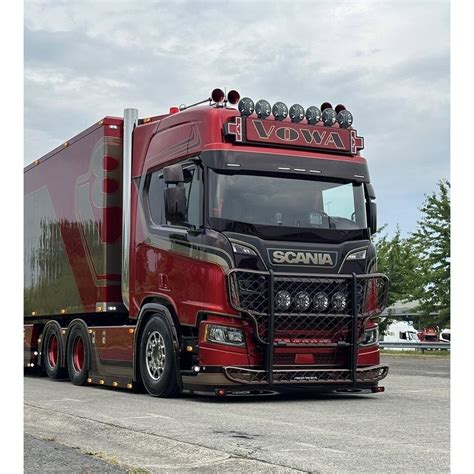 Solarguard Zonneklep Scania Ng Met Lampgaten Onderin Go In Style