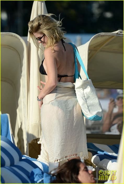 Alice Eve Bikini Babe In Miami Photo Alice Eve Bikini