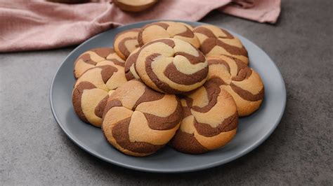 Biscotti Girandola Bicolore La Ricetta Dei Biscotti Di Frolla Sfiziosi