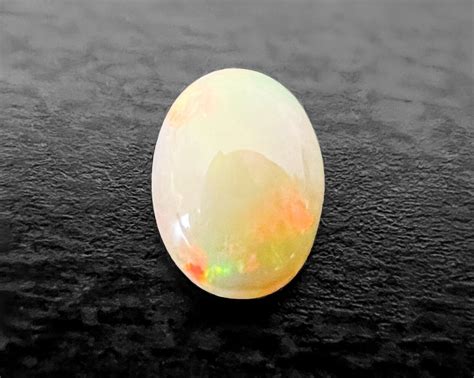 1 1CT Natural Mined Ethiopian Wello Oval Opal White Fire Cab Loose