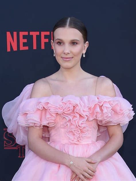 Millie Bobby Brown Stranger Things Un C L Bre Tiktokeur R V Le